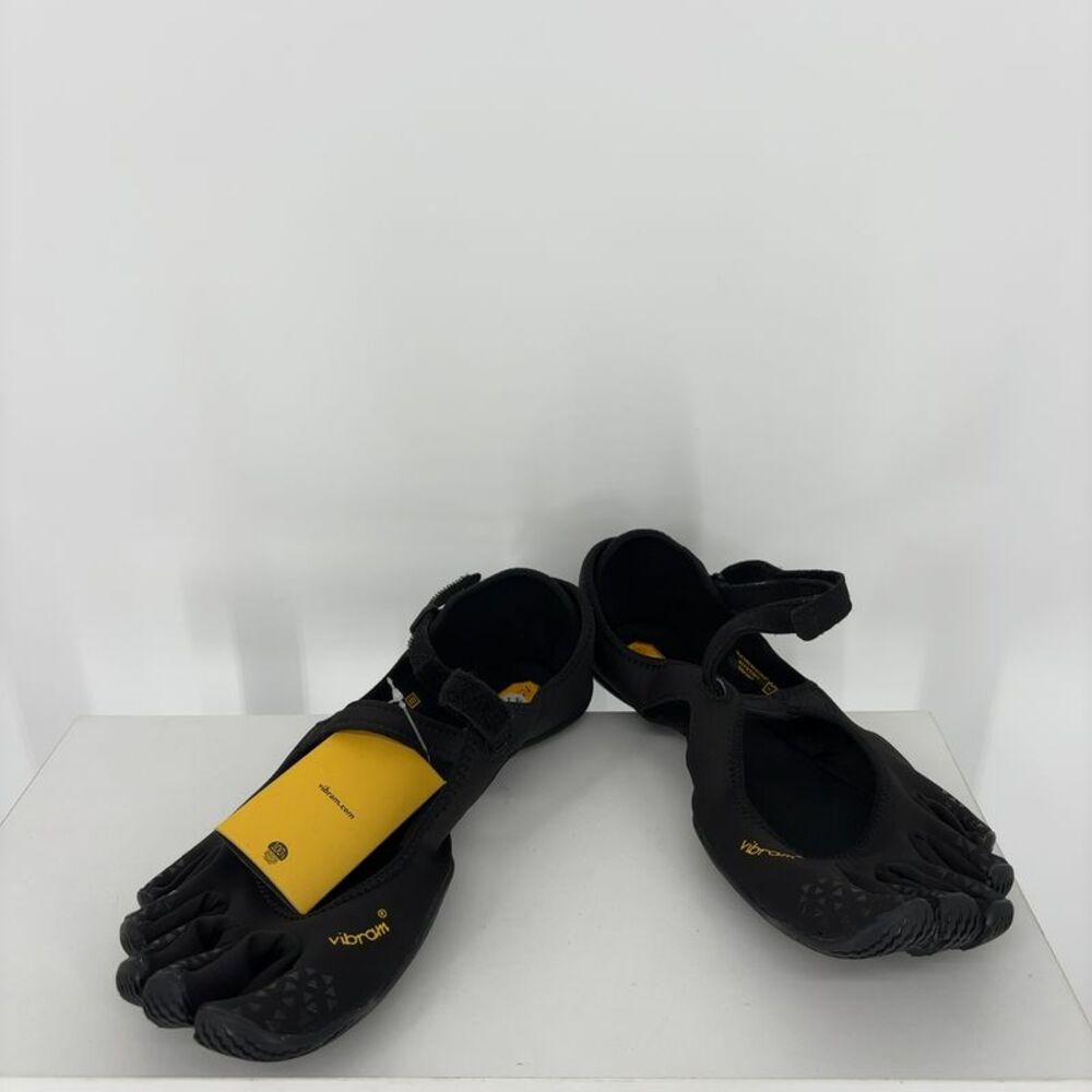 Vibram Barefoot-Feel FiveFingers Black Toed Shoes